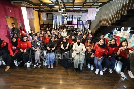 Foto Lady Rara Dan Fans