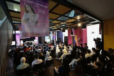 Foto Lady Rara Dan Fans