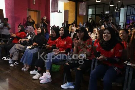 Foto Lady Rara Dan Fans