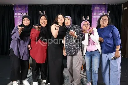 Foto Lady Rara Dan Fans