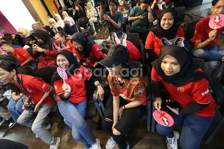 Foto Lady Rara Dan Fans