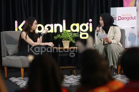 Foto Lady Rara Dan Fans