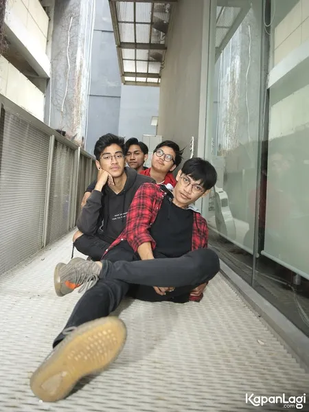 Foto Laki Band