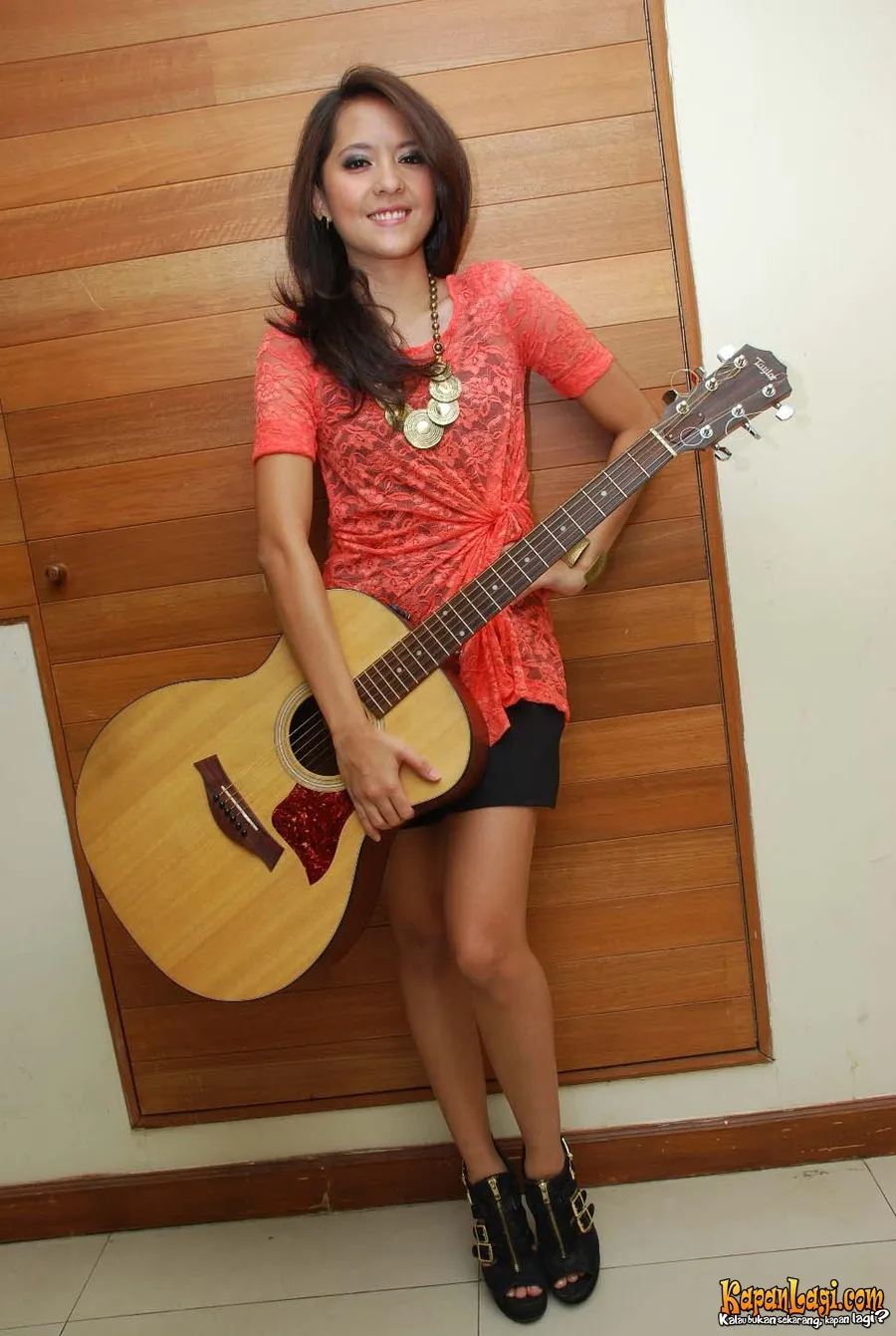 Lala Karmela bakal bawakan nuansa old school di album baru © Kapanlagi.com®