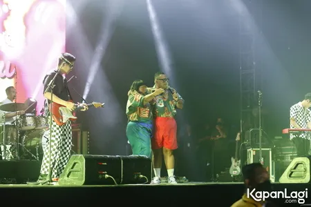 Foto Laleilmanino And Friends