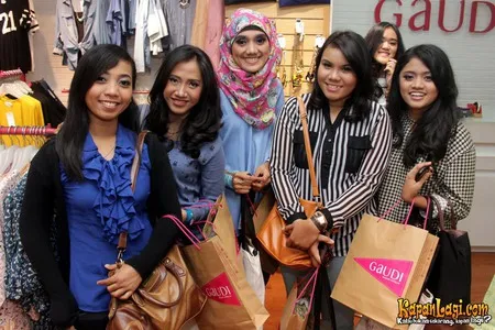 Foto Latasha Safira Harahap