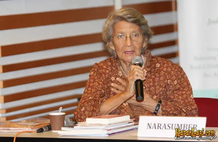 Foto Latifah Kodijat Marzoeki