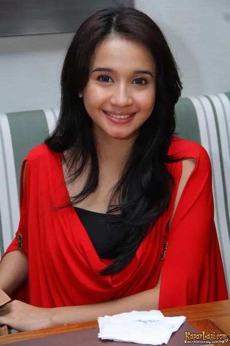 Foto Laudya Cynthia Bella