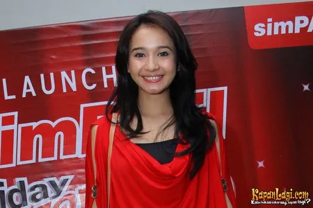 Foto Laudya Cynthia Bella