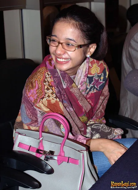 Foto Laudya Cynthia Bella