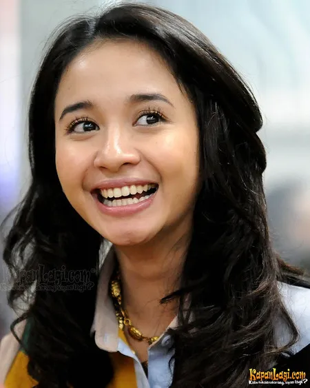 Foto Laudya Cynthia Bella