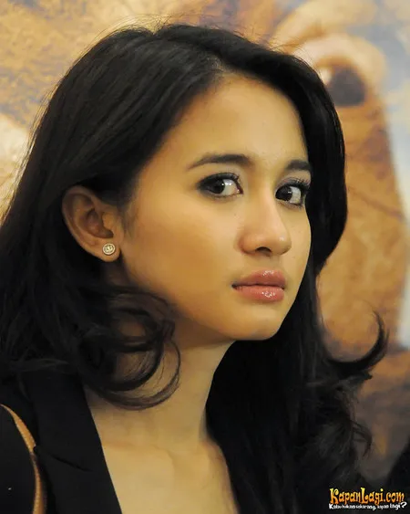 Foto Laudya Cynthia Bella