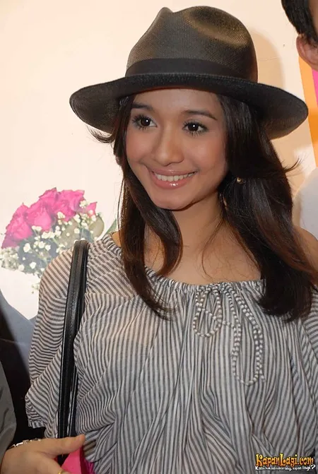 Foto Laudya Cynthia Bella