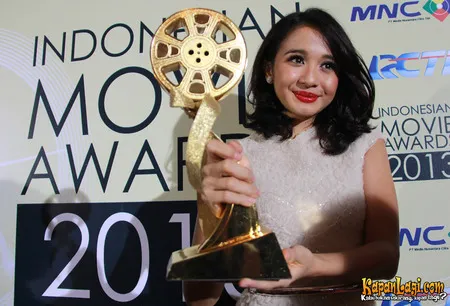 Foto Laudya Cynthia Bella