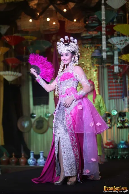 Foto Laudya Cynthia Bella
