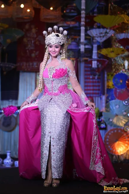 Foto Laudya Cynthia Bella