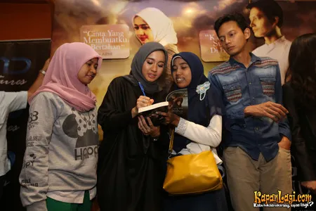 Foto Laudya Cynthia Bella