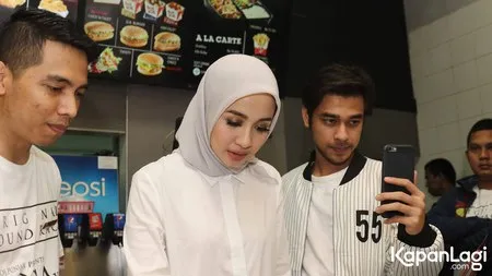 Foto Laudya Cynthia Bella