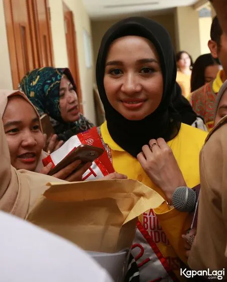 Foto Laudya Cynthia Bella