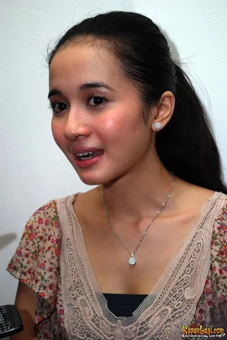 Foto Laudya Cynthia Bella