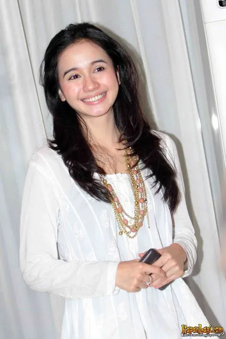 Foto Laudya Cynthia Bella