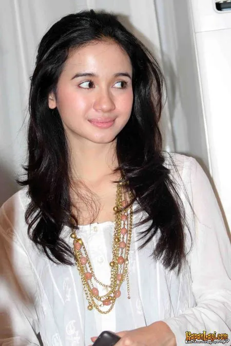 Foto Laudya Cynthia Bella