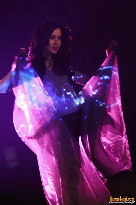 Foto Laudya Cynthia Bella