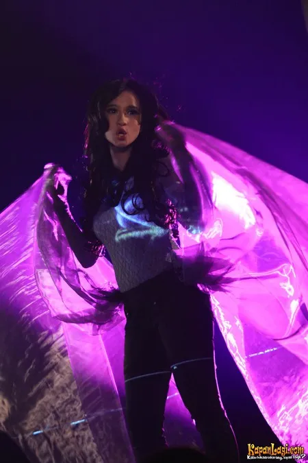 Foto Laudya Cynthia Bella