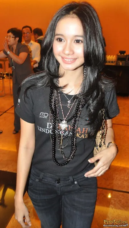 Foto Laudya Cynthia Bella