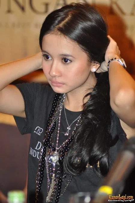 Foto Laudya Cynthia Bella