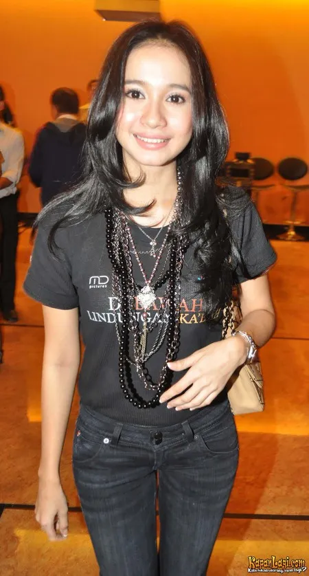 Foto Laudya Cynthia Bella