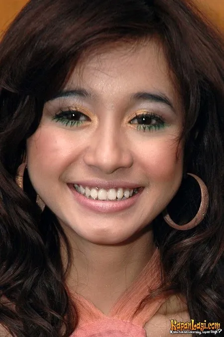 Foto Laudya Cynthia Bella