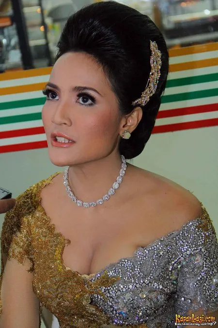 Foto Lea Simanjuntak