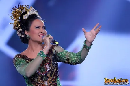 Foto Lea Simanjuntak