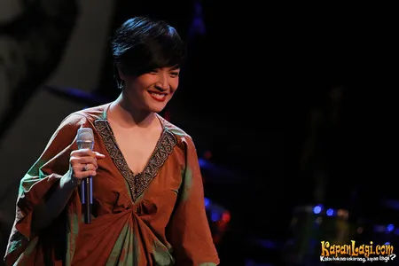 Foto Lea Simanjuntak