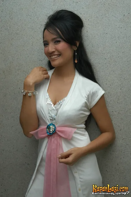 Foto Lea Simanjuntak