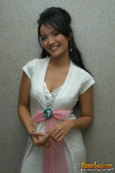 Foto Lea Simanjuntak