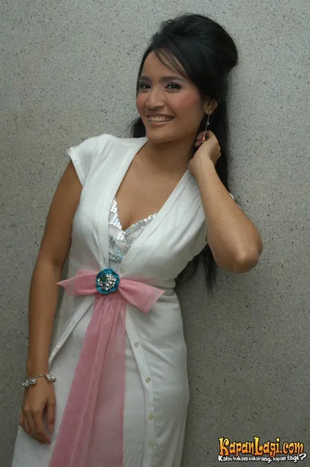 Foto Lea Simanjuntak