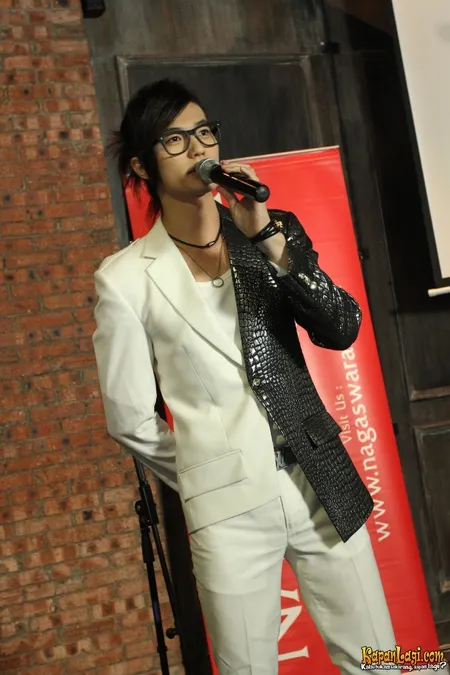 Foto Lee Jung Hoon