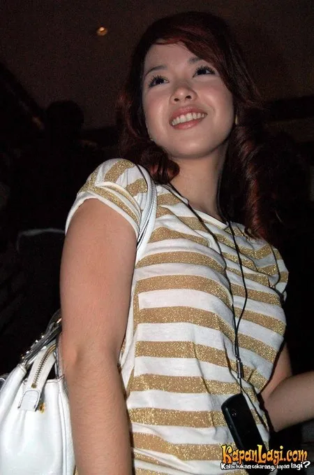 Foto Lenny Jaya Dewi