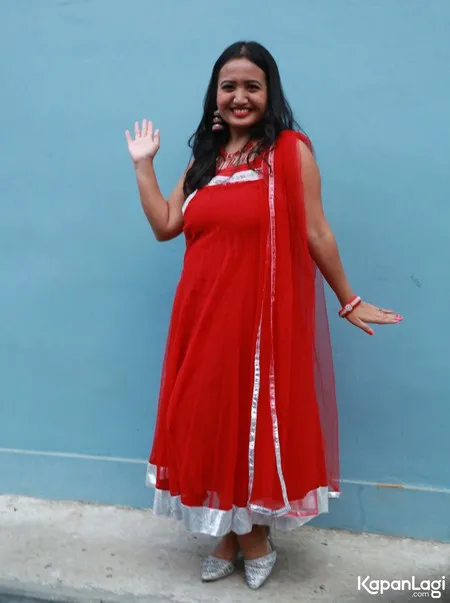 Foto Lina Lutfiawati