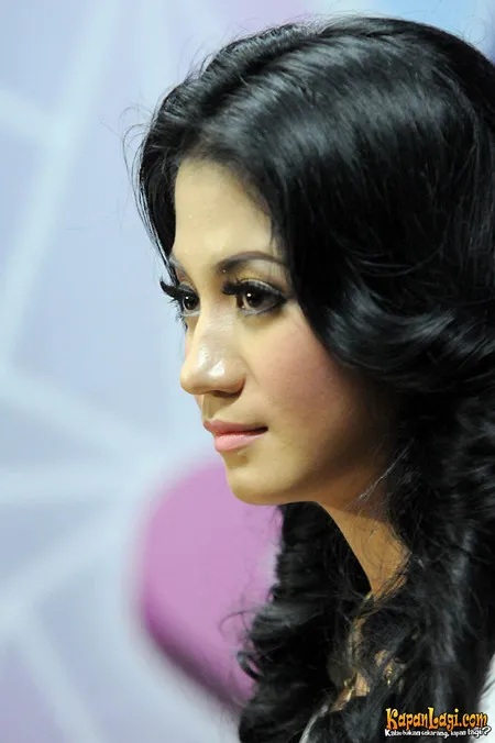 Foto Lina Marlina