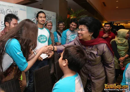 Foto Linda Agum Gumelar