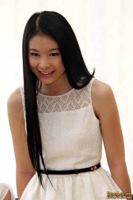 Foto Linzy 7 Icons