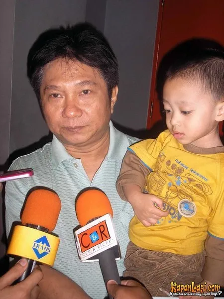 Foto Log Zhelebour