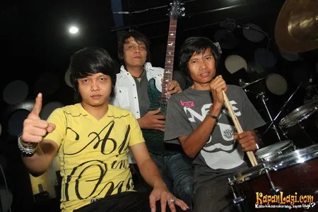 Foto Lovana Band