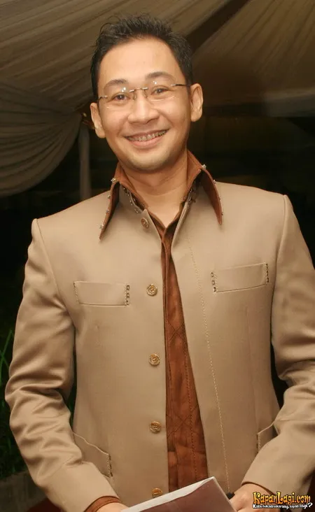 Foto Lucky Alamsyah