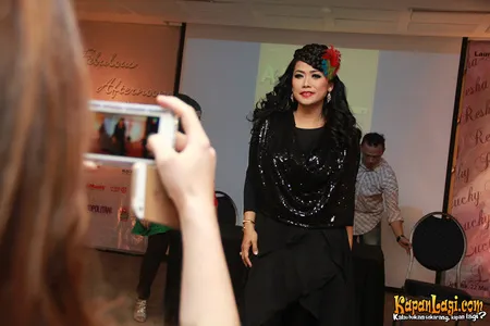 Foto Lucky Resha