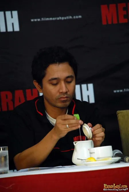 Foto Lukman Sardi