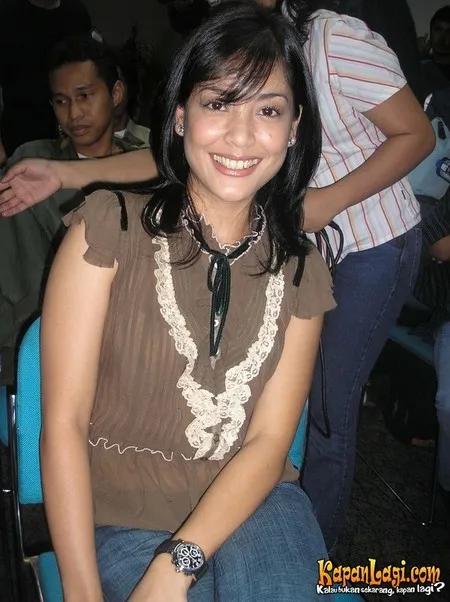 Foto Lulu Tobing